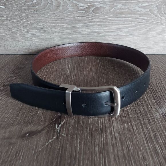Nike Reversible Black Brown Faux Leather Belt Small - Picture 1 of 8